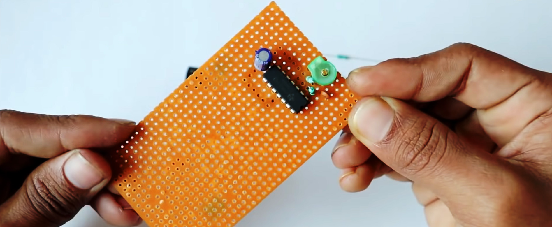 PCB Based RFID Card Reader
