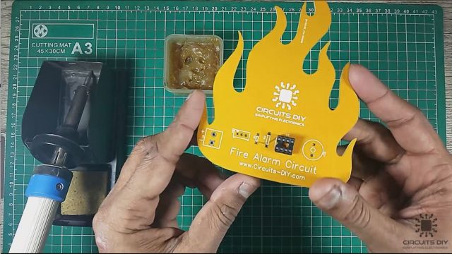 Fire Alarm Circuit Using a Thermistor & LM358 Op-Amp IC