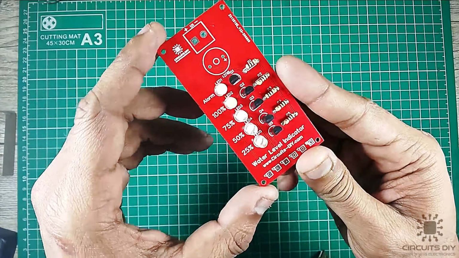 Simple Water Level Indicator Electronics Projects